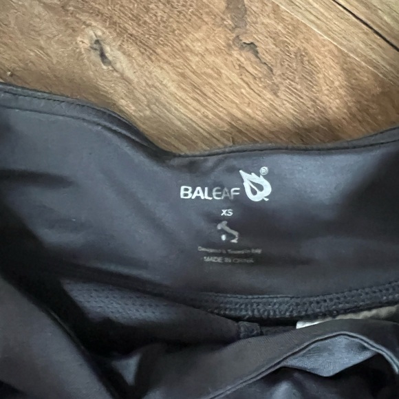 Baleaf Charcoal Skirt - Picture 3 of 3